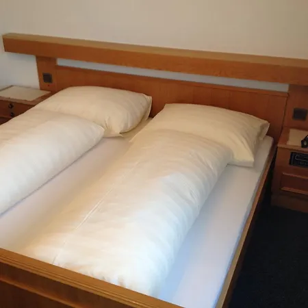 ゲストハウス Bergblick